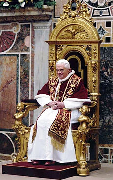 Pope_Benedict_XVI_1